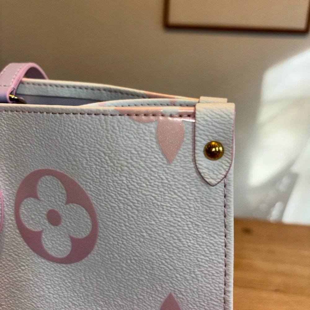 Louis Vuitton OnTheGo GM Sunrise Pastel - Picture 10 of 14